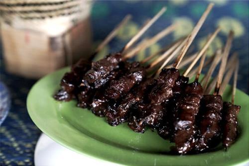 写真:牛串焼き肉 サテ・マランギ