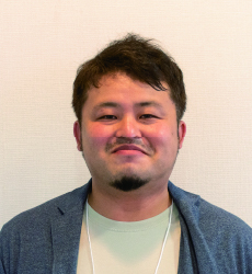 写真：大石　浩貴　近影
