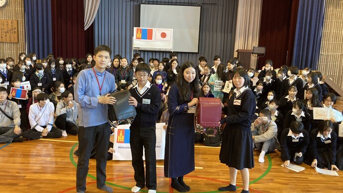 静岡城北高校での集合写真