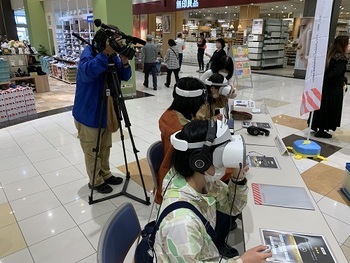 出張展示の様子