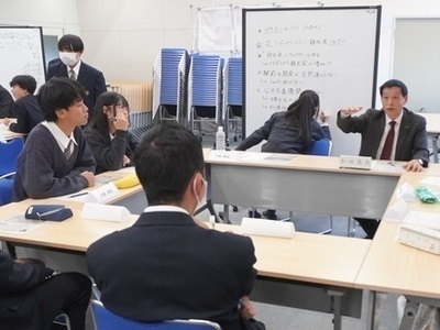 画像:議員との意見交換の様子2