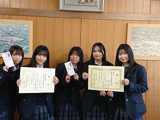 写真:清流館高校の受賞者の皆さん