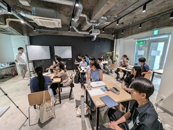 スタートアップキャンプの様子
