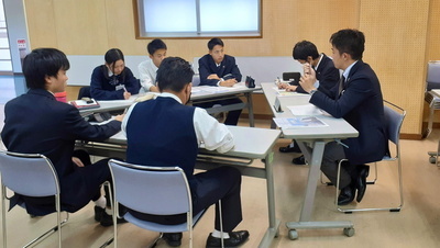 写真：伊豆総合高校出前講座の様子