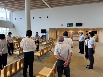 富士山静岡空港説明会の様子（空港施設見学）