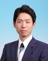写真：山田　新議員