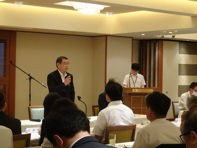 本部会議の様子の写真