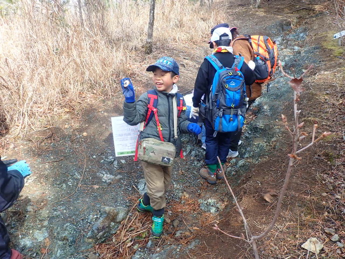 観音山ハイキングの様子