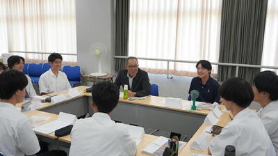 静岡北高等学校での出前講座の様子