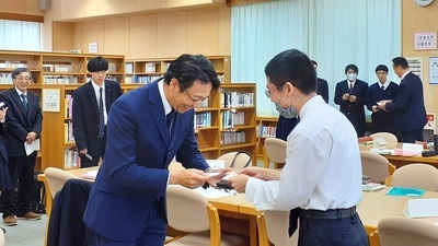 県立伊豆総合高等学校での高校出前講座の様子