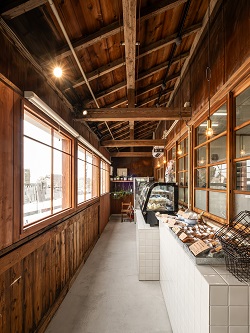 写真：サンプル