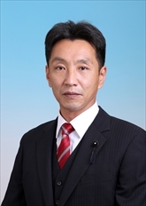 写真：鈴木啓嗣議員