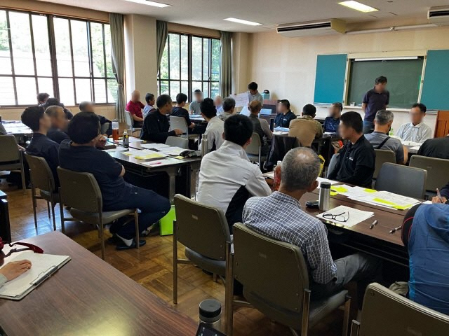 チェーンソー安全教育研修1