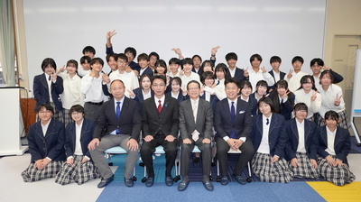 沼津市立沼津高校2日目　3回目の集合写真