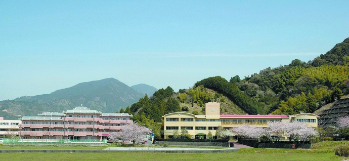 写真：社会福祉法人東桜会
