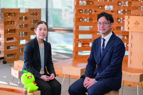 写真：山本杉山