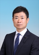 写真：伊丹　雅治議員