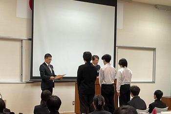 最終予選　表彰式の様子