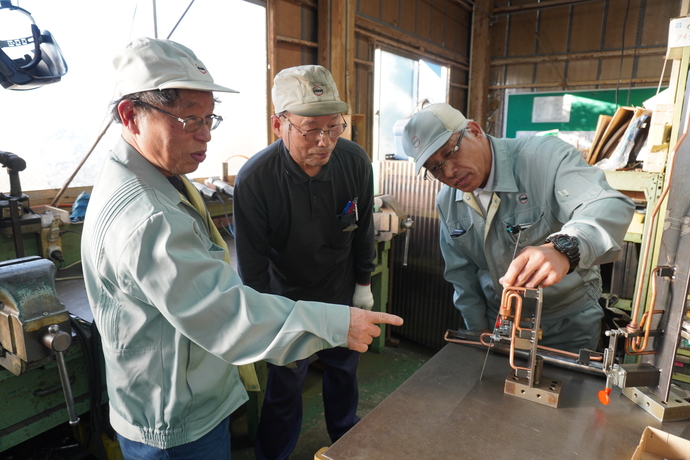 写真:井上機工株式会社の様子