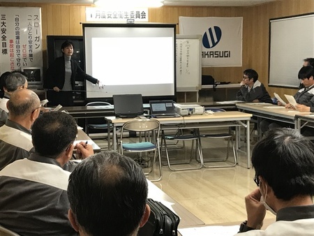写真:説明会の様子