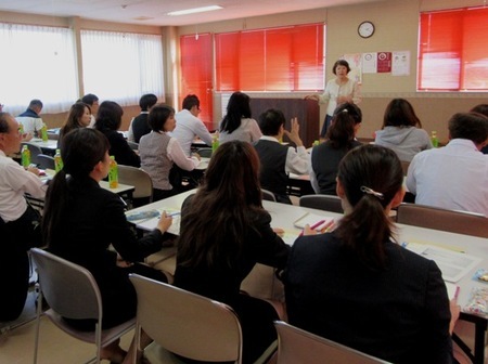 写真:視察研修の様子