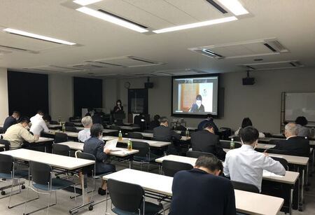 写真:テレワーク導入セミナー・個別相談会の様子1