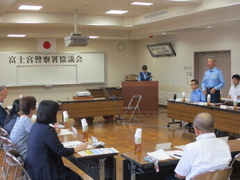 写真：協議会の様子