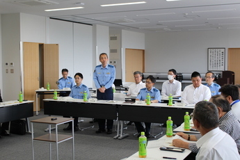 写真：伊豆中央警察署協議会開催状況