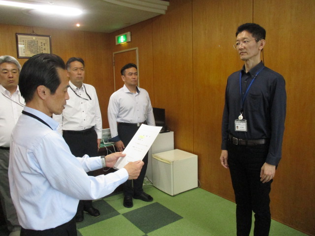 令和7年6月2日委嘱式の様子