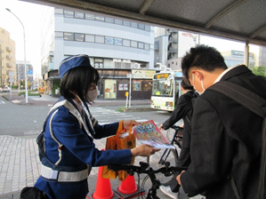 令和7年4月14日自転車の安全運転指導を実施