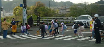 令和7年4月15日街頭指導の実施