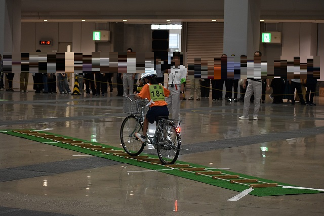 写真：交通安全こども自転車全国大会の様子