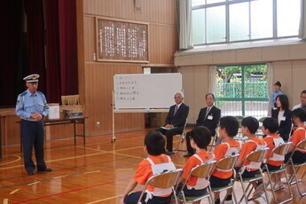 写真:交通安全子供自転車県大会に出場する児童の激励会の開催