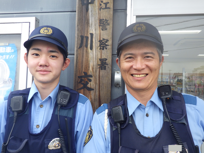 写真：中川交番勤務員