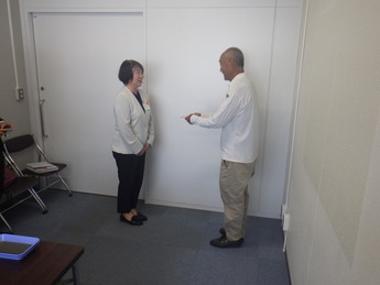 写真：連絡会から浜松市への寄付