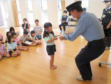 写真:令和7年6月9日ちびっこおまわりさん任命式