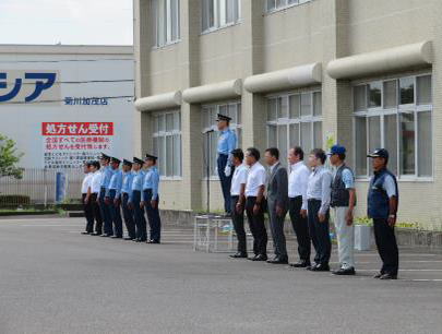 写真：夏季特別警戒「K・Oクリーン作戦」出発式の様子