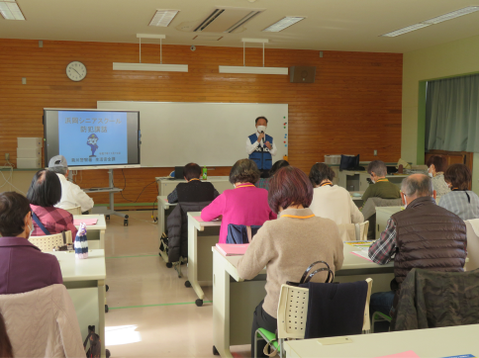 写真：防犯講話の様子