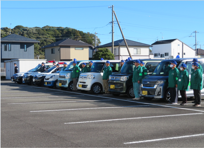 写真：出発式の様子