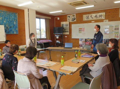 写真：防犯講話の様子